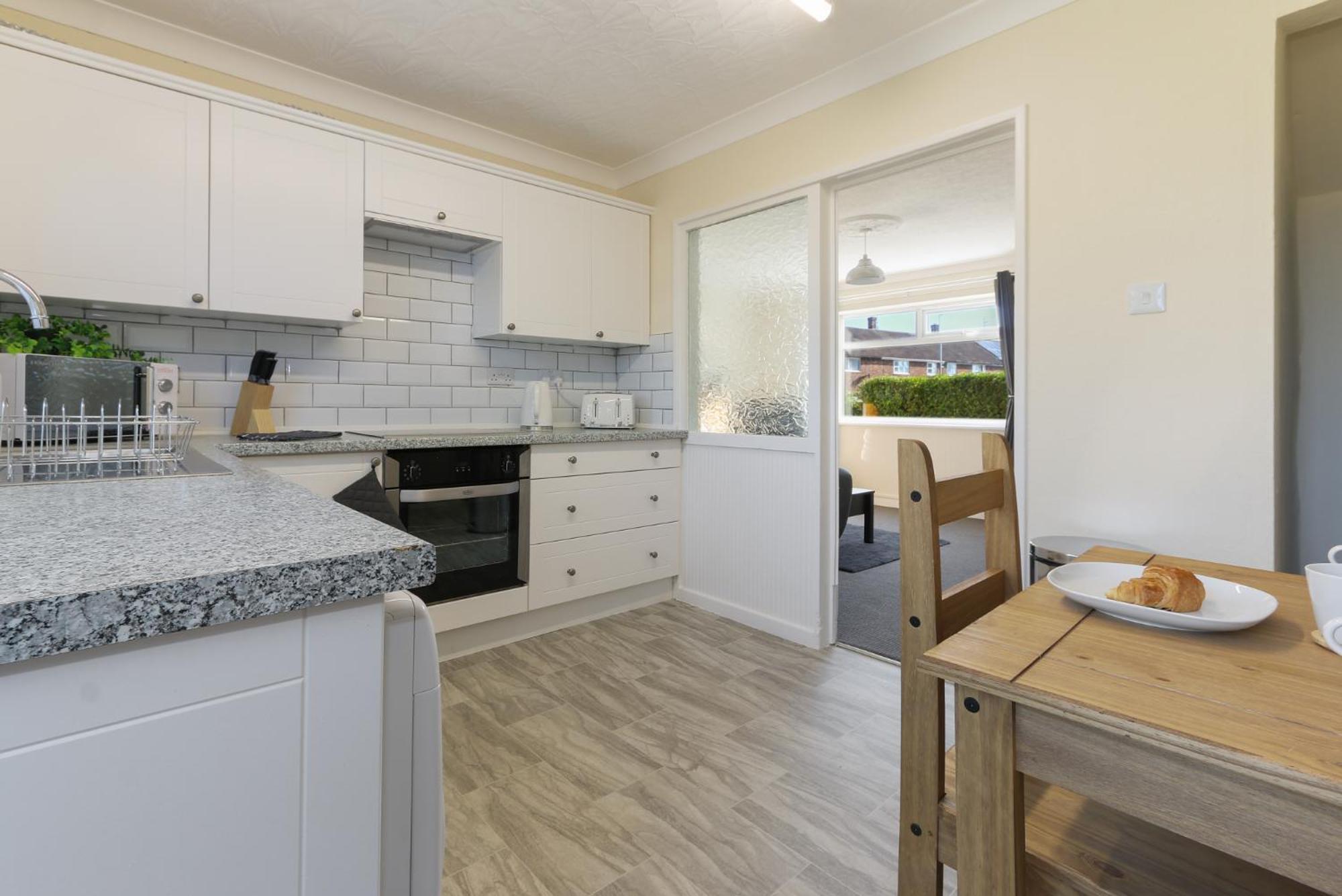 Leconfield Close - Comfy House And Free Parking Kingston upon Hull Exterior photo